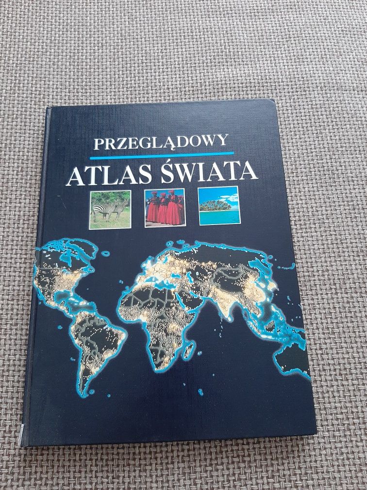 Książka Przeglądowy Atlas Świata.
