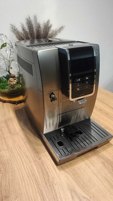 Ekspres do kawy DeLonghi dinamica plus
