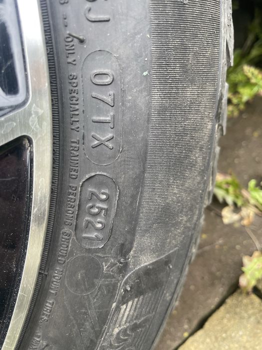 Диски Ford r15 4*108 в зборі із зимовою гумою michelin 185/60