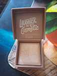 Benefit Dandelion Twinkle śliuczny rozświetlacz