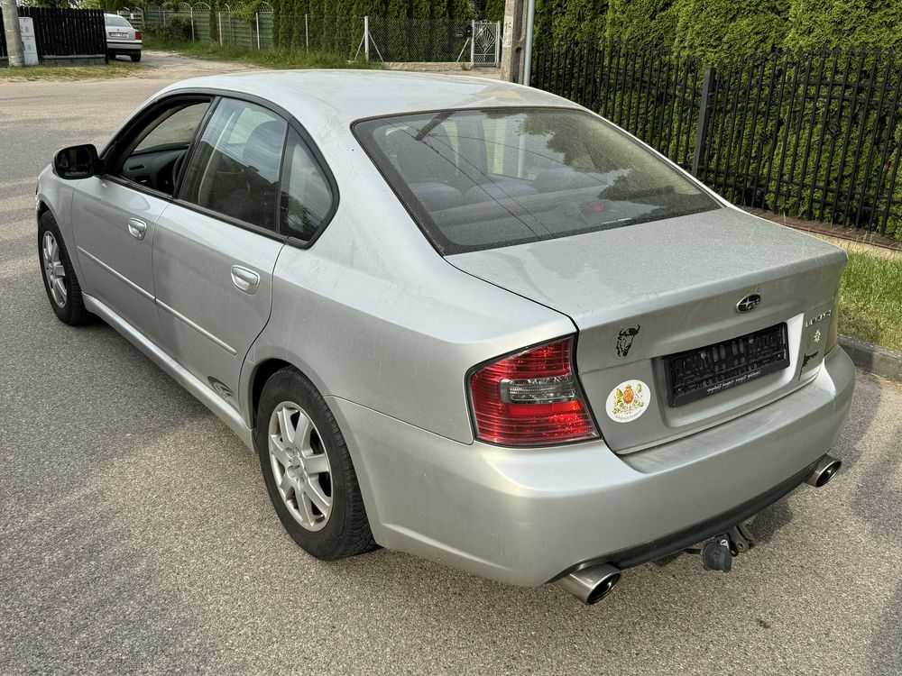 Subaru Legacy 2.0 benzyna 150 tkm bez rdzy ! 4x4 manul Niemcy