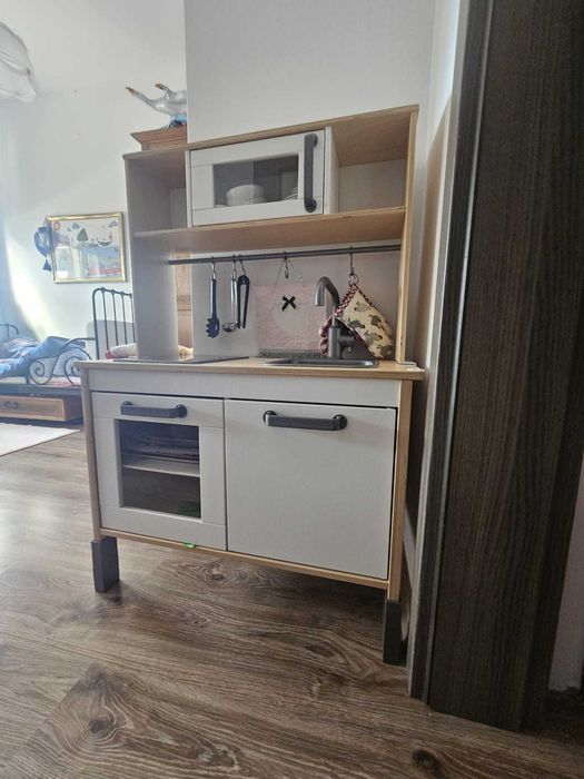 Drewniana kuchnia dziecięca IKEA DUKTIG
