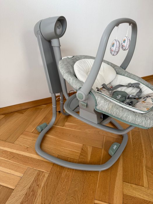 Leżaczek Bujaczek Joie