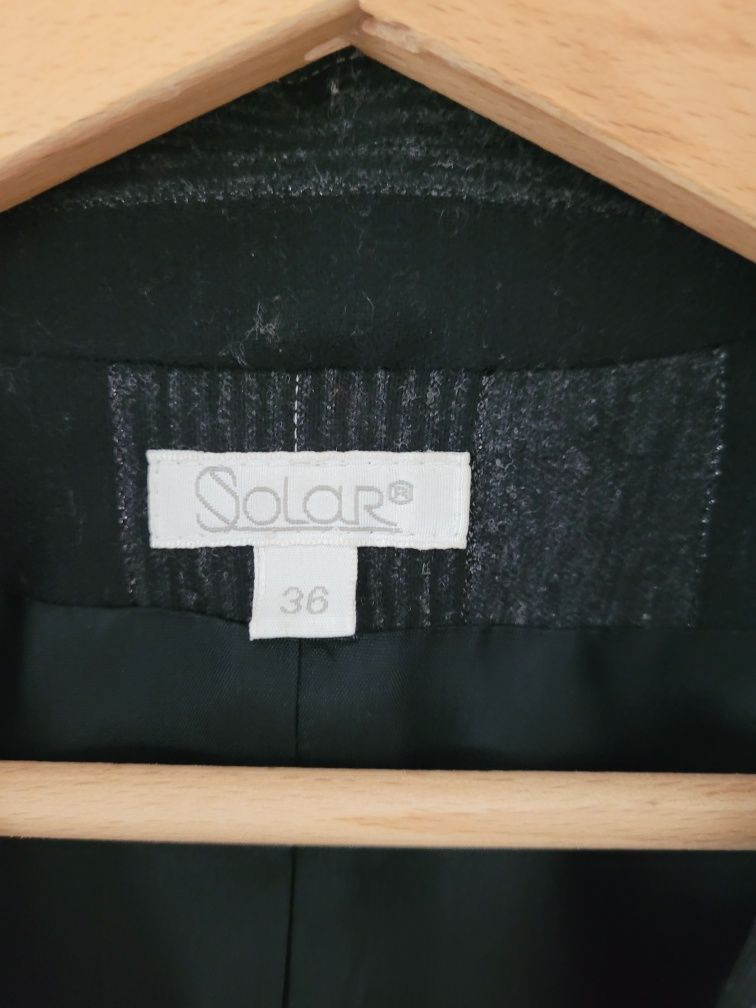 Czarna marynarka ze srebrna nitka Solar 36