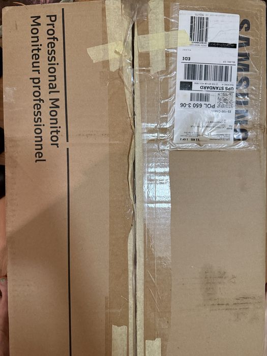 Монитор Samsung LS24H850Q высокого ращрешения