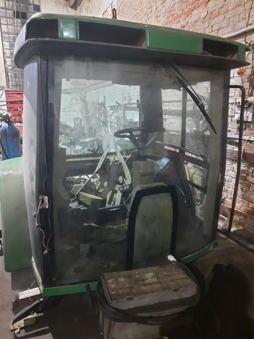 Розборка Трактор Джон Дир ,JOHN DEERE, 8300, 8400, 8850 по запчастинах