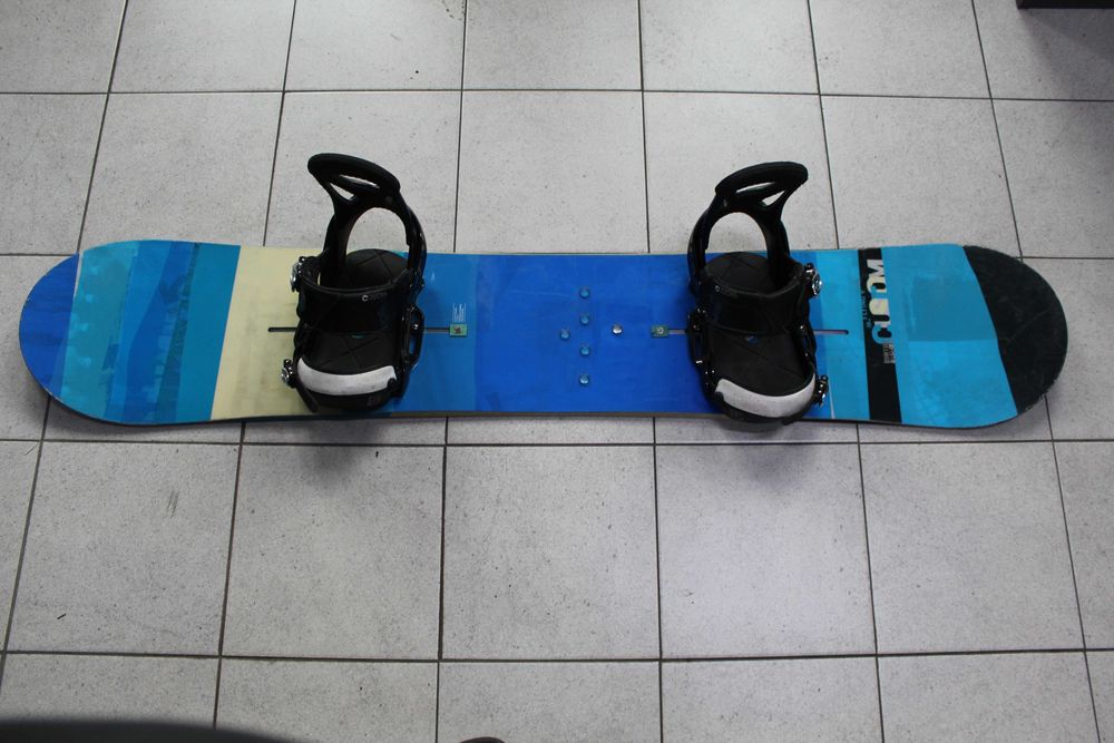 Deska Snowboard BURTON CUSTOM FLYING V 158 W cm + Wiązania BURTON