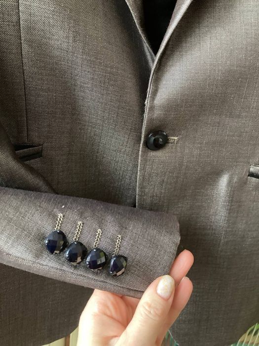 Чоловічий костюм трійка