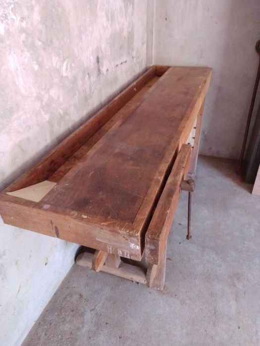 Banco de marceneiro profissional.