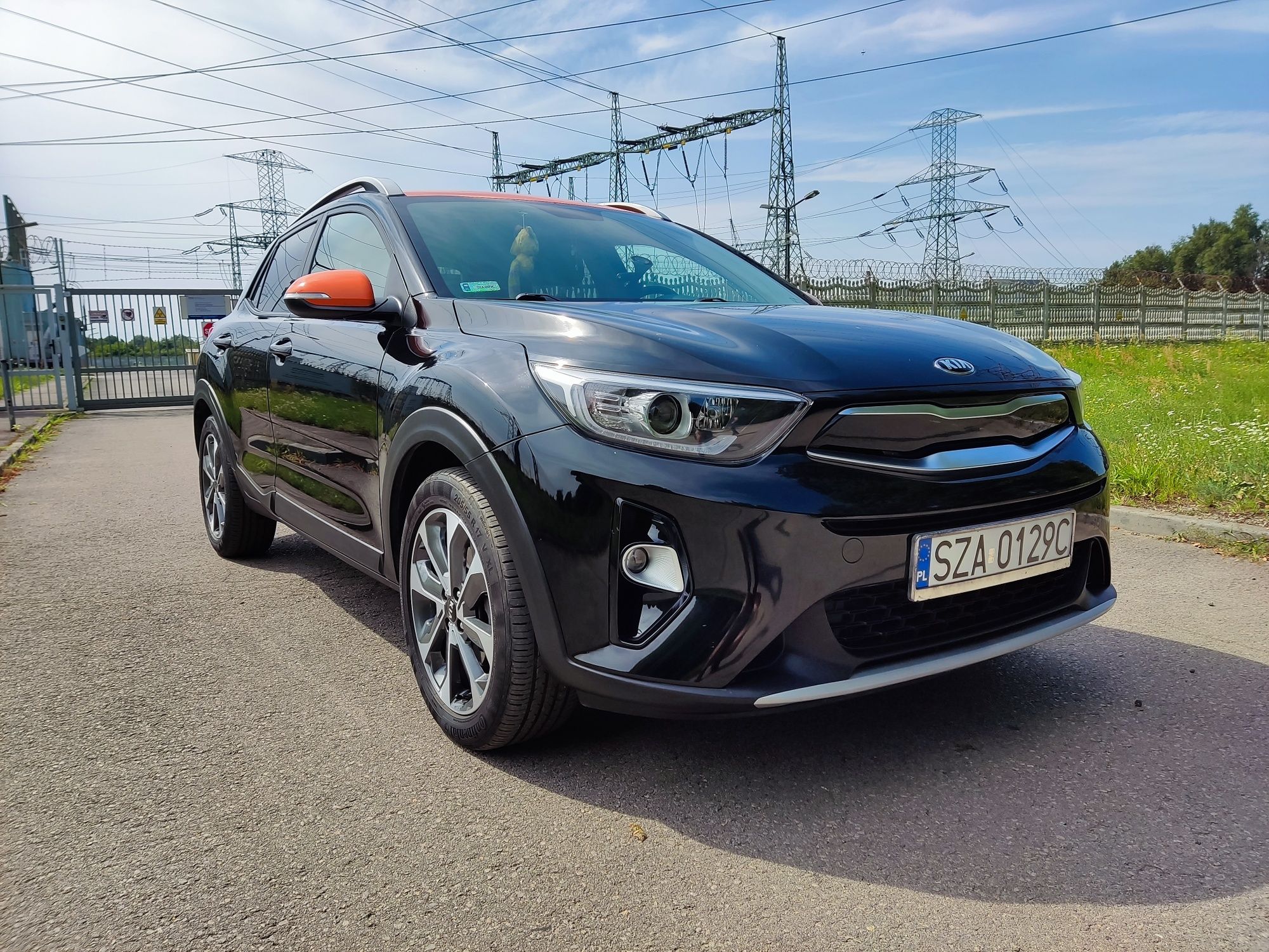 KIA STONIC 1.2 L 84 KM. .Pakiet zimowy.Navi.Kamera.  Stan BDB