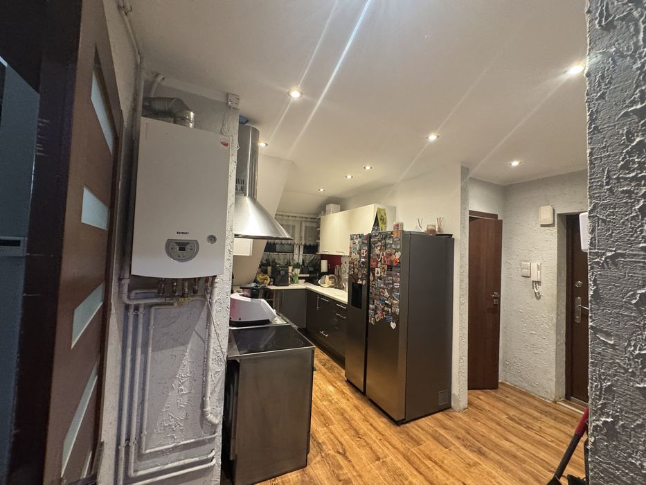 Mieszkanie na sprzedaż+dwie piwnice o łacznej powirzchni 81,50m2