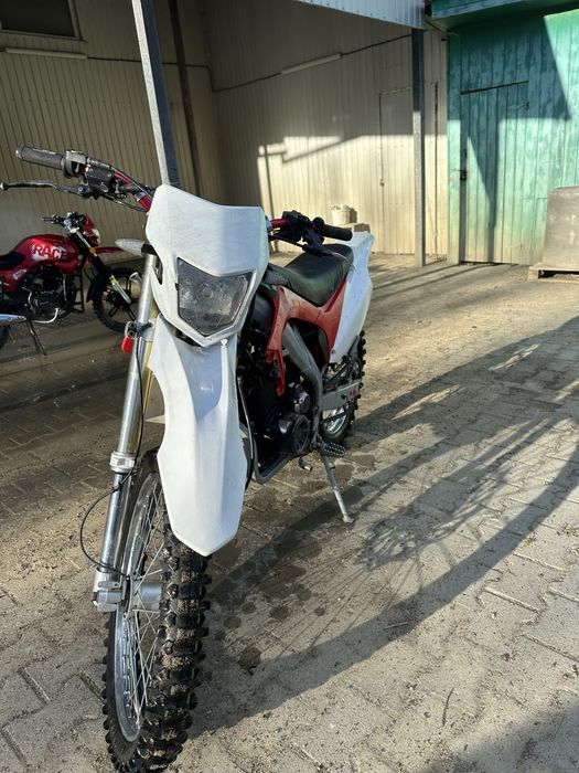 Crf-250 в непоганому стані