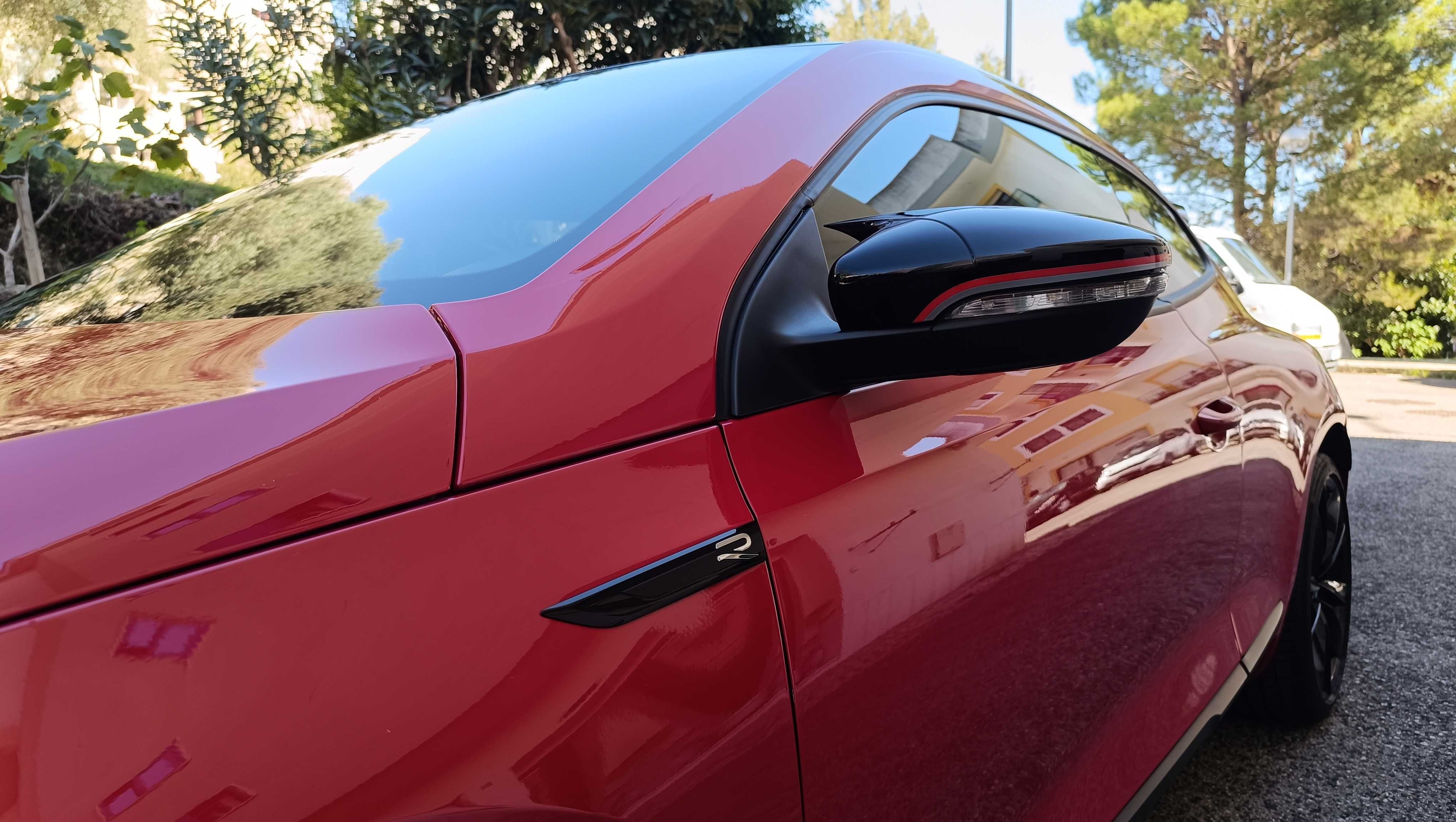 VW Scirocco 1.4 TSI R-Line Cx. Aut DSG - Nacional! Oportunidade Única!