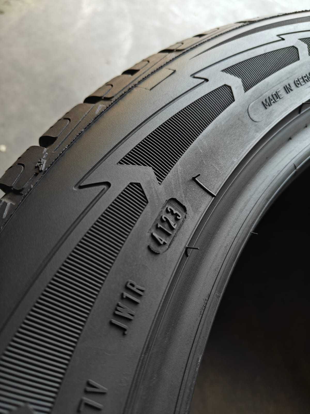 R20 275 45 шини зимові в ідеалі GoodYear Ultragrip Ice SUV майже 24р
