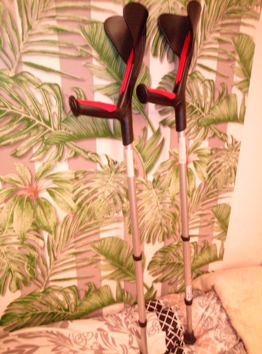 Sprzedam kule łokciowe. Para lub pojedynczo