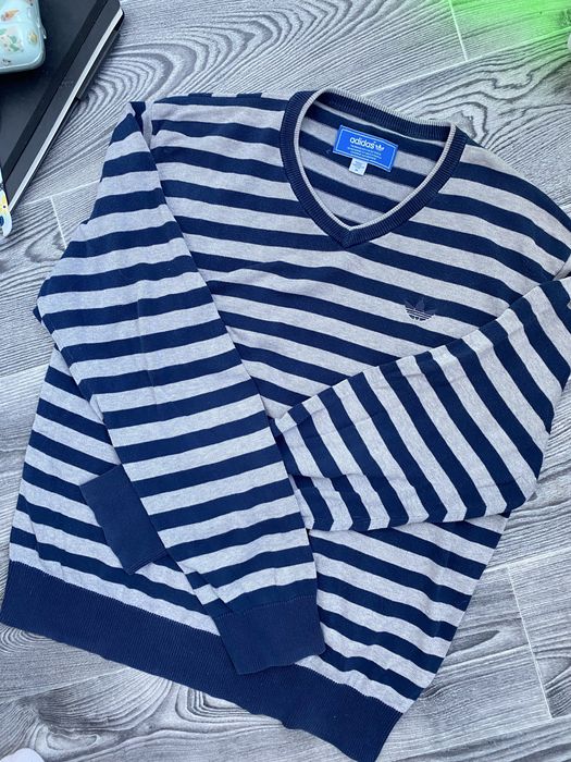 Джемпер Adidas розмір M