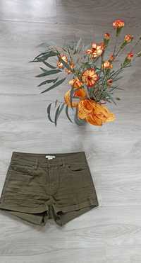 H&M Olive green cuffed shorts stretch cotton size 8 oliwkowe szorty 36