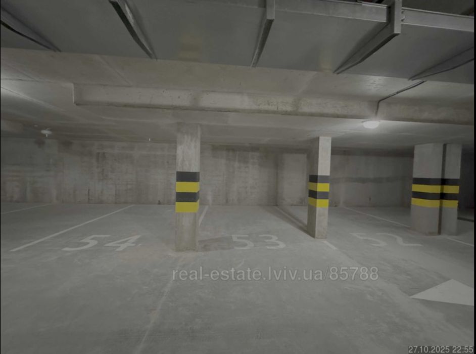 Здам в оренду паркомісця вул. Лінкольна 4