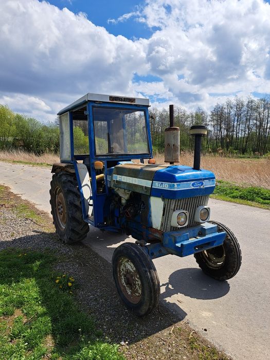Ciągnik sadowniczy Ford 3055  5610