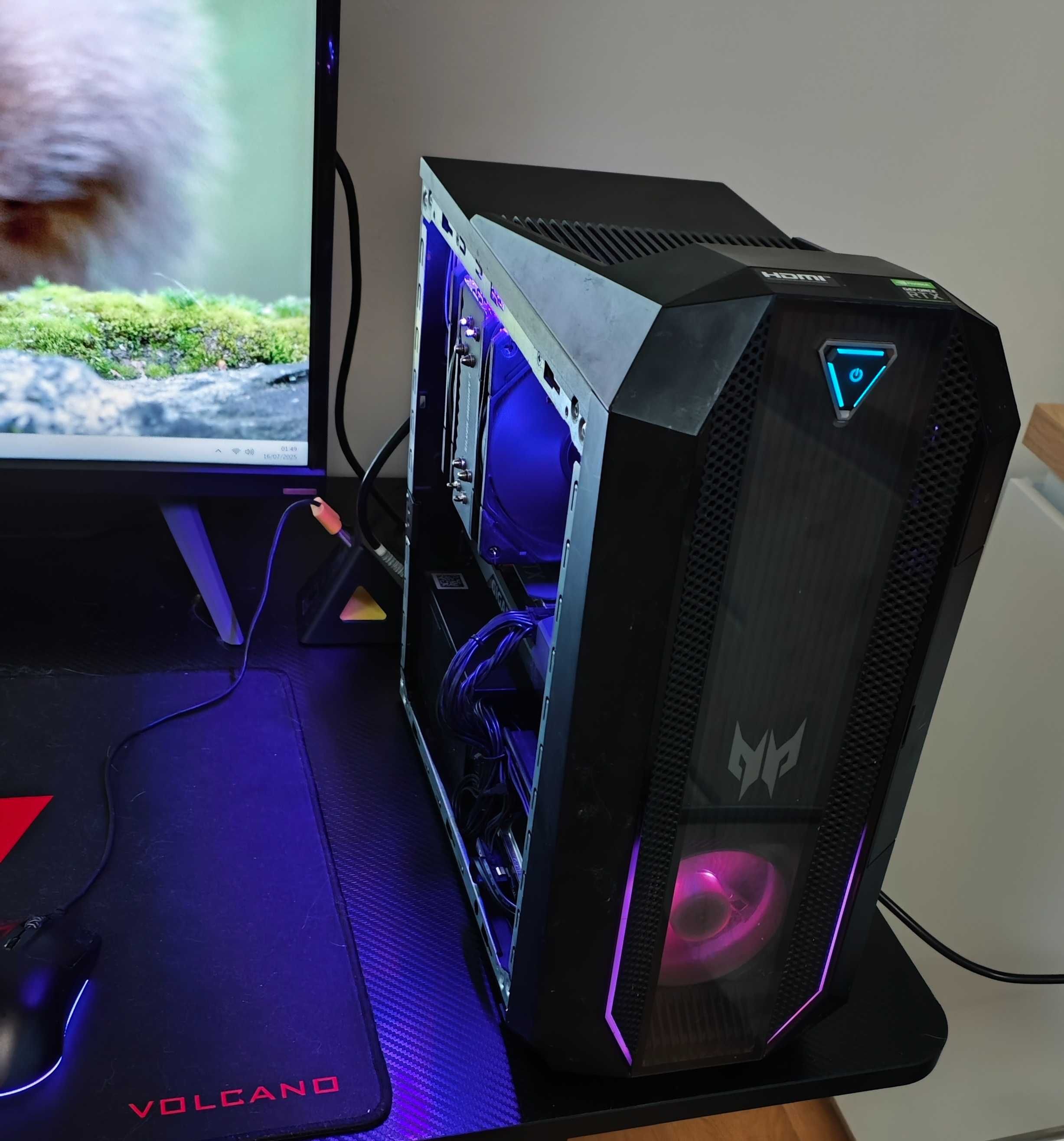 Acer Predator 10100F 16GB RTX 3050 8GB 1TB HD 120GB M.2 WiFi-6E Win 11