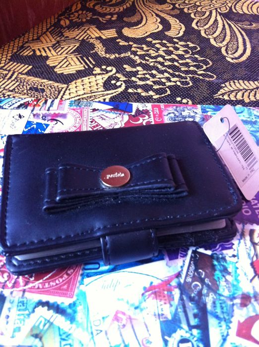 Визитница Parfois. Кожа.