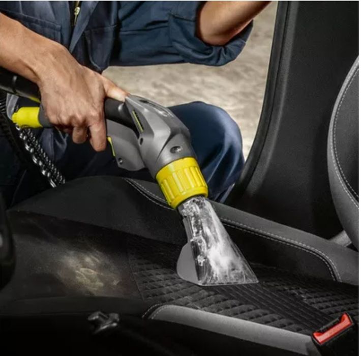 Wynajem odkurzacza piorącego Karcher Puzzi 10/1 – Częstkowo i okolice