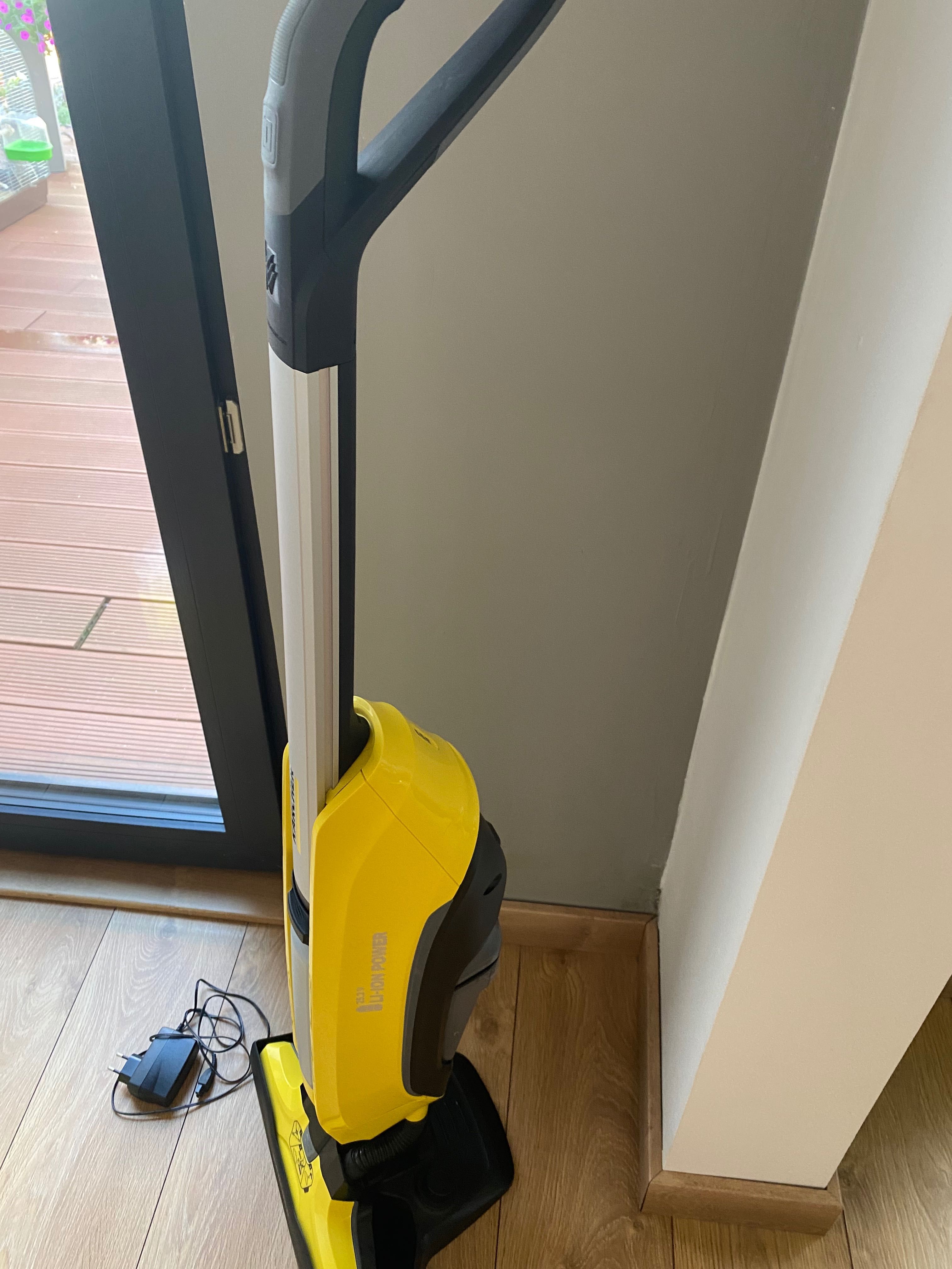 Bezprzewodowy karcher- mop elektryczny K 5 Full Control Home