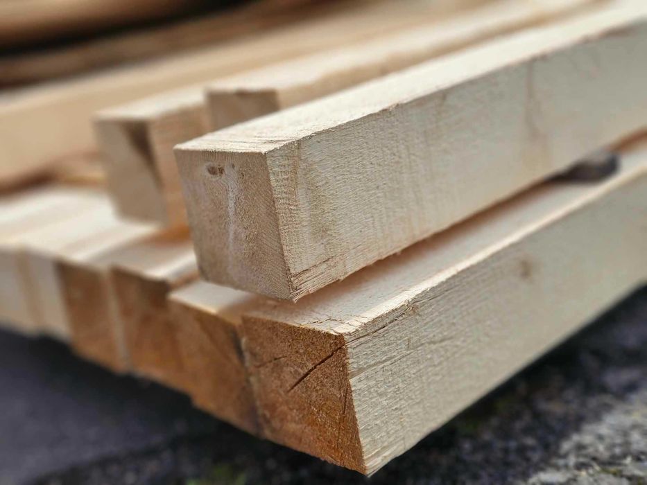 Kantówki 10 x 10  więźba dachowa TARTAK