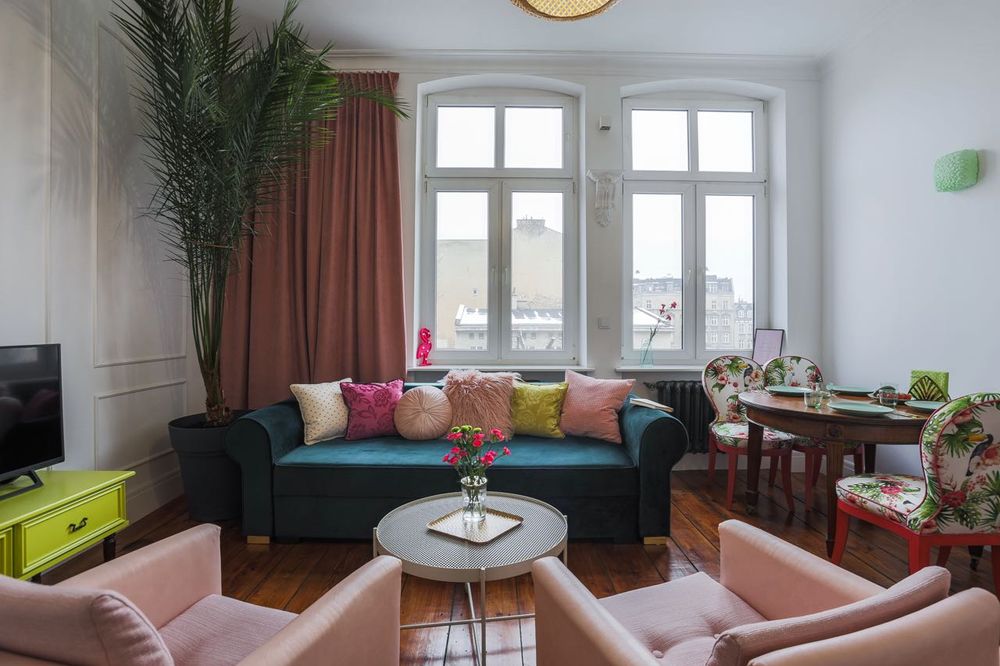 Klimatyczny apartament 2 pokoje przy LPP