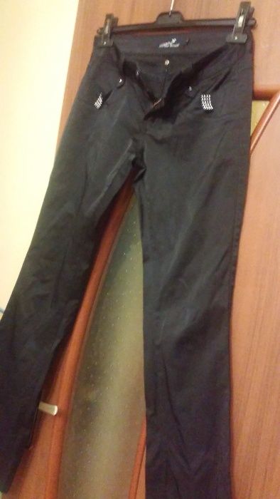 Okazja nowe spodnie czarne rurki, r. 27, XS
