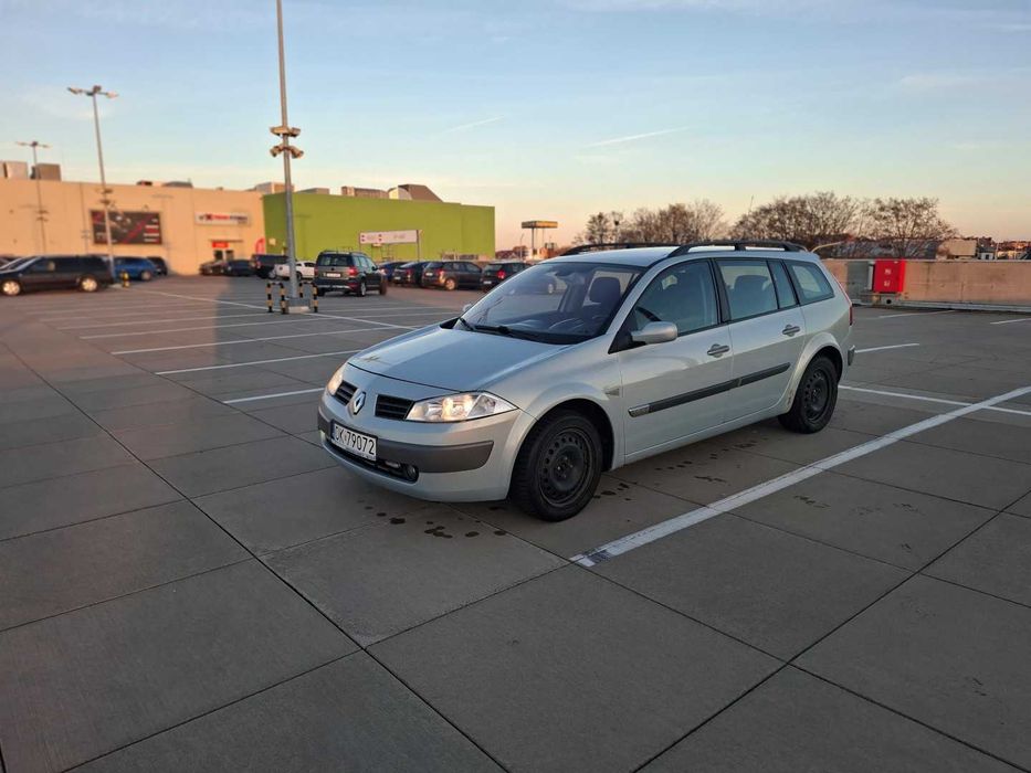 Renault Megane II z bezawaryjnym silnikiem benzynowym 1.6l 112km