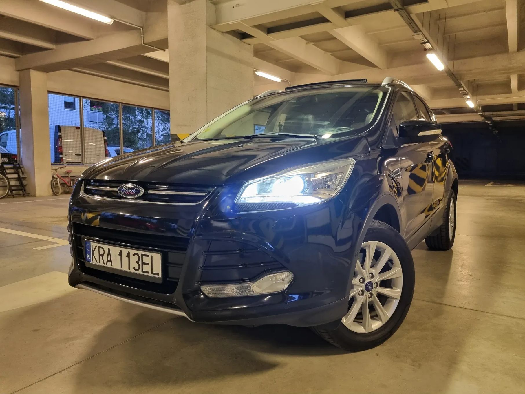 Ford Kuga 2.0 TDCi 180KM 4x4 PLATINIUM PEŁNE Wyposażenie Xenon Kamera Asystent