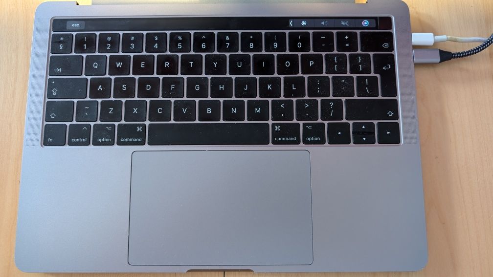 MacBook 2017 A1708, Intel i5, 8GB Ram, 256GB