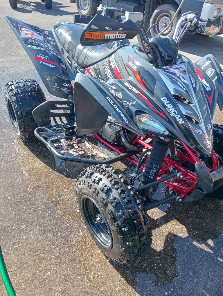 Moto Yamaha 350 raptor