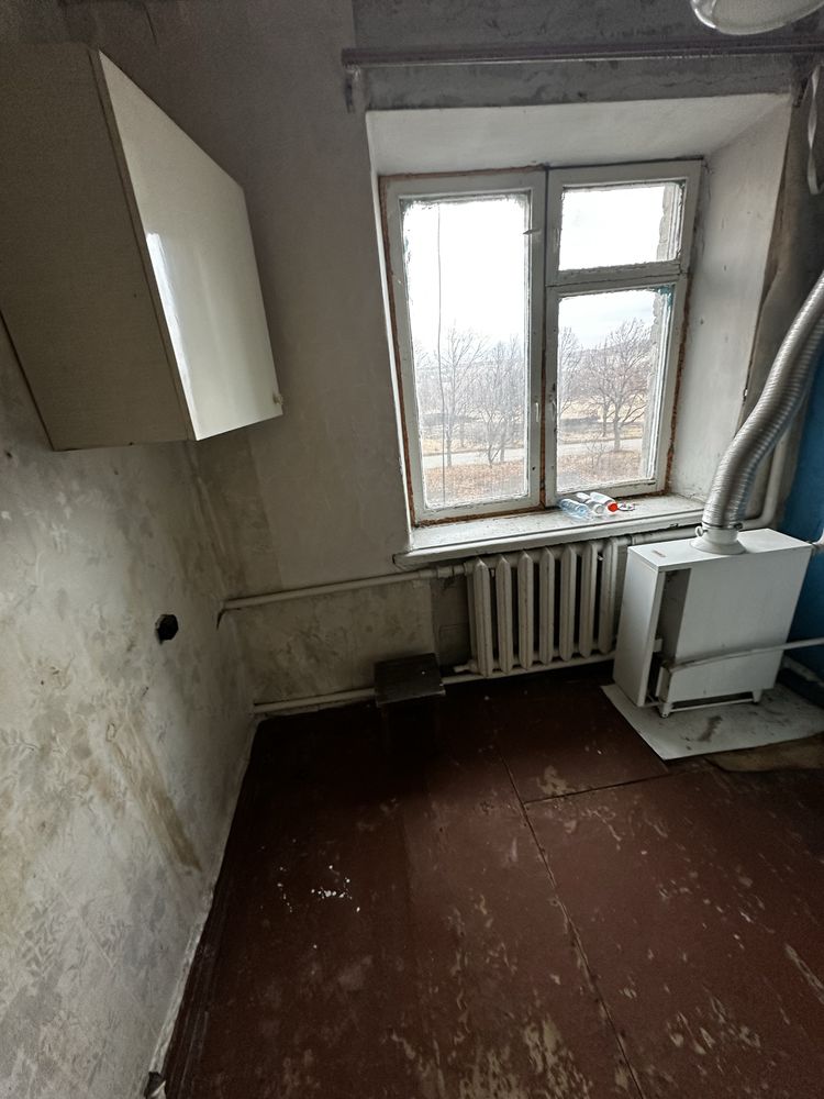 Продам 1-но кімнатну квартиру в м. Лозова