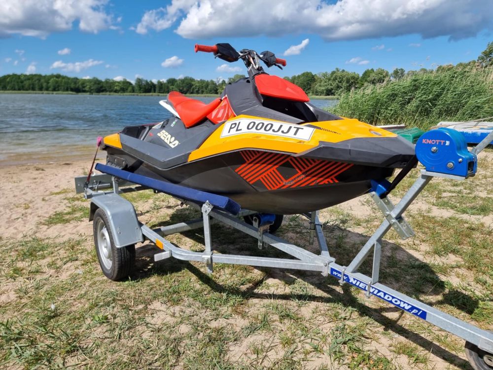 Wypozyczalnia skuterow wodnych Sea Doo Spark Trixx