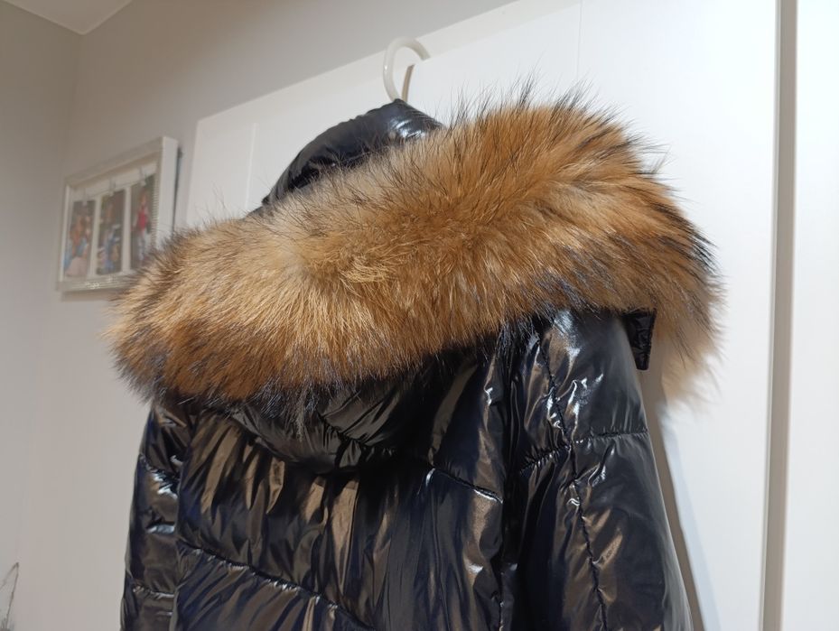 Duże i grube Obszycie do kaptura z naturalnego lisa, jenota
