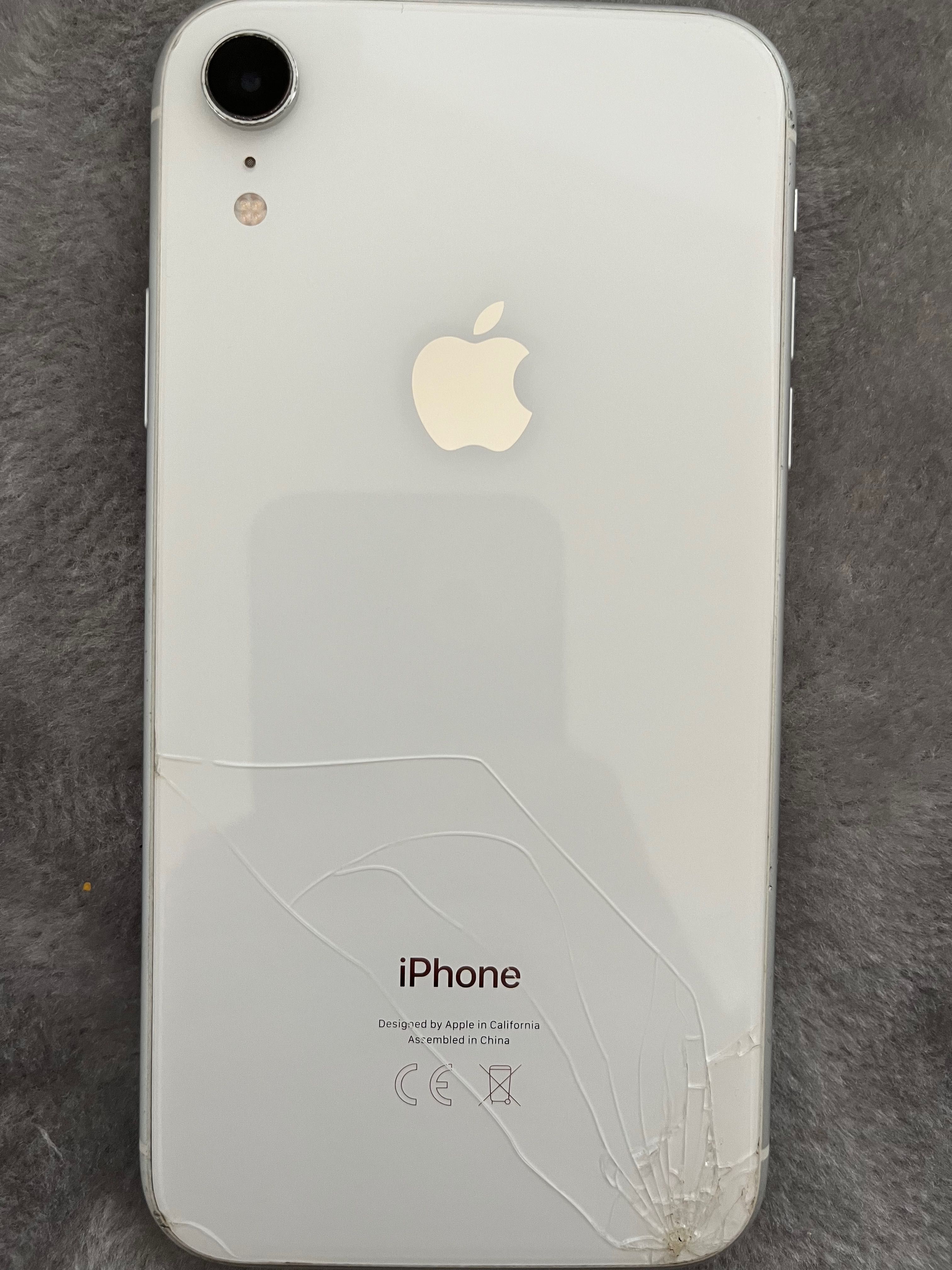 Iphone XR w dobrym stanie