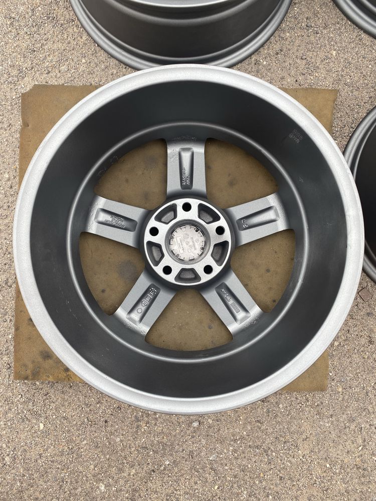 Акція!!! Диски R17 5.120 ET32 BMW E36 E46 E90 E91 E83 Trafic Vivaro T5