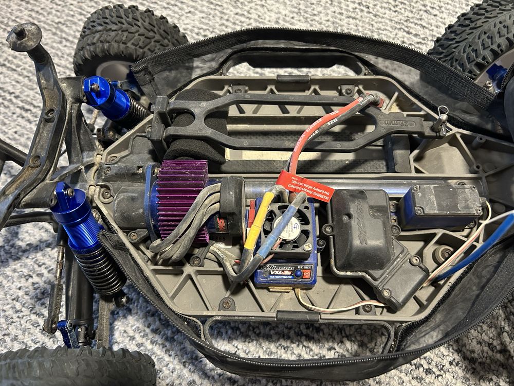 Traxxas Slash 4x4 1:10 3s zestaw