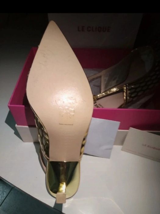 Sandália/sapato Tamanho 39 .   Kat Maconie
 50,00 € 53,20