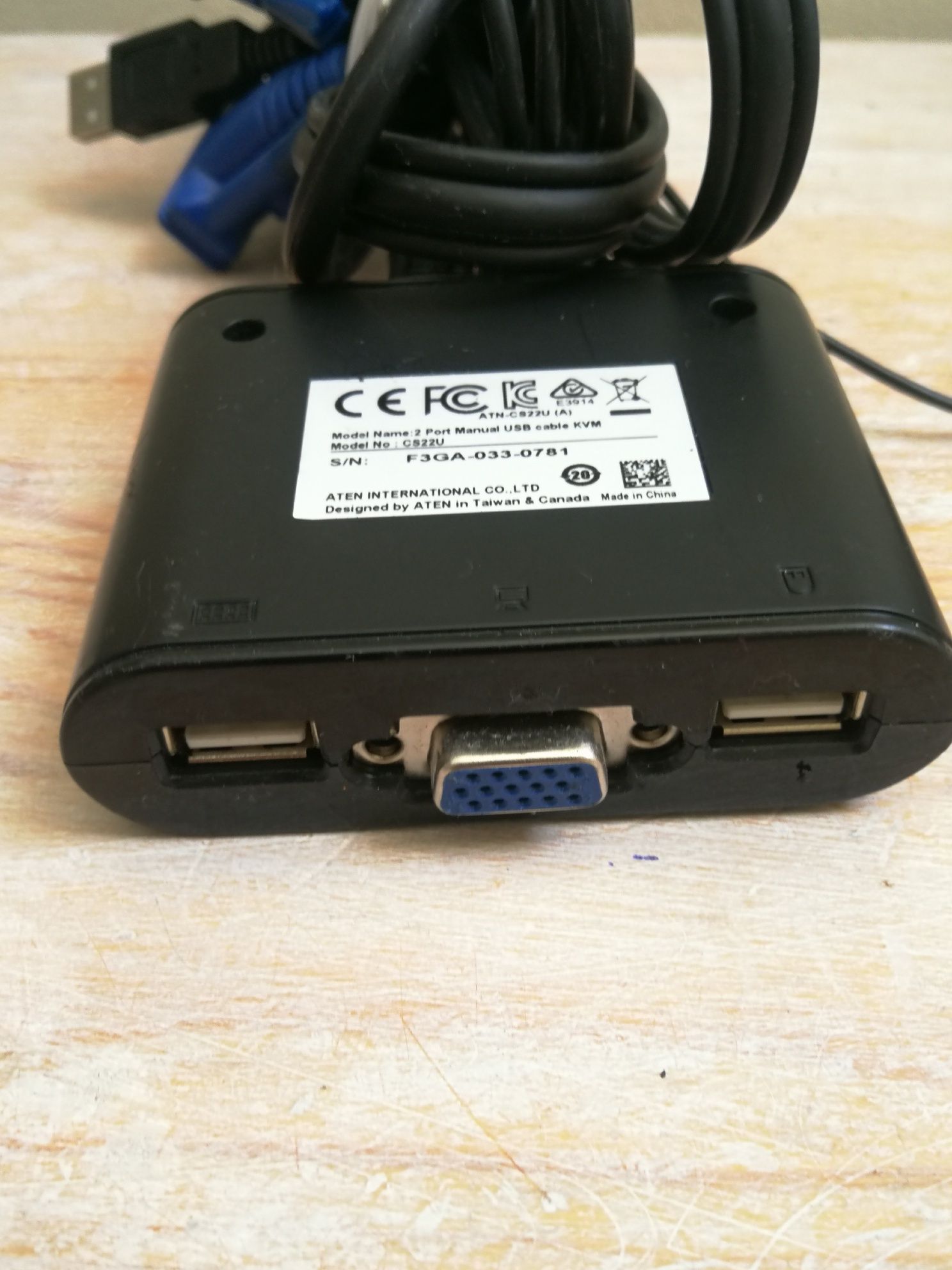 Atn-CS22U ATEN Switch przełącznik KVM 2-portowy