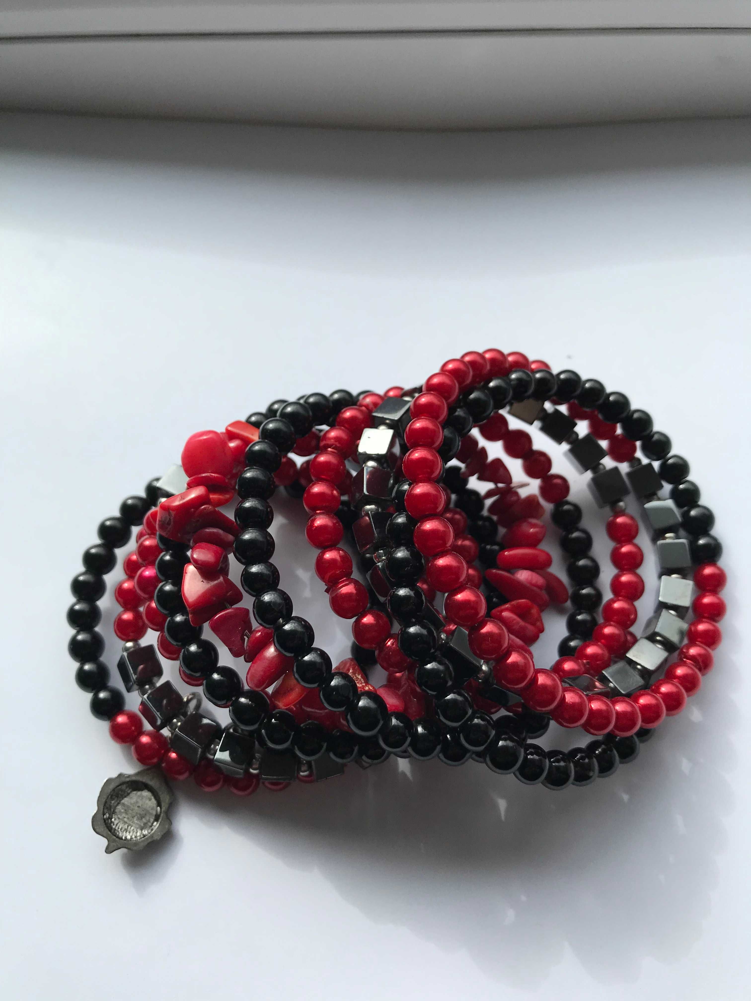 Bransoletka czarno czerwona hematyt spirala boho hippie z hematytem