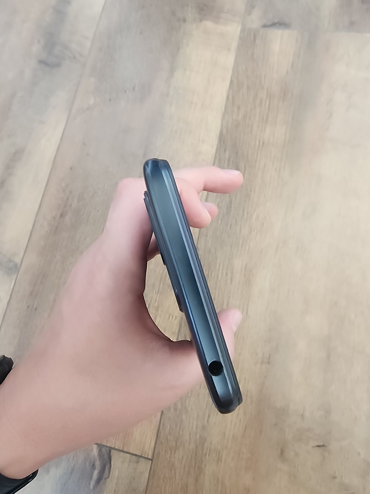 Xiaomi Redmi 10c 128gb состояние нового!