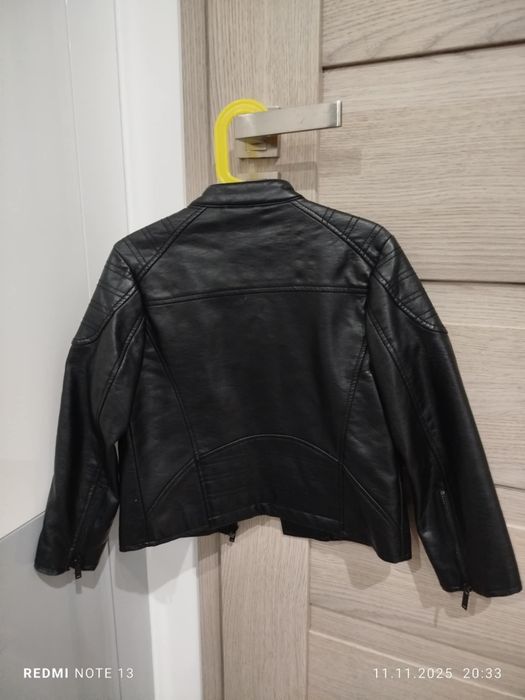 Ramoneska skóra chłopięca Reserved rozmiar 122