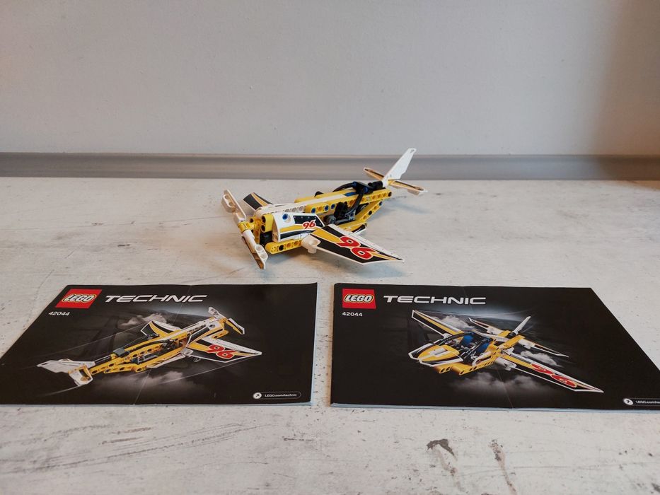Lego technic 42044 odrzutowiec