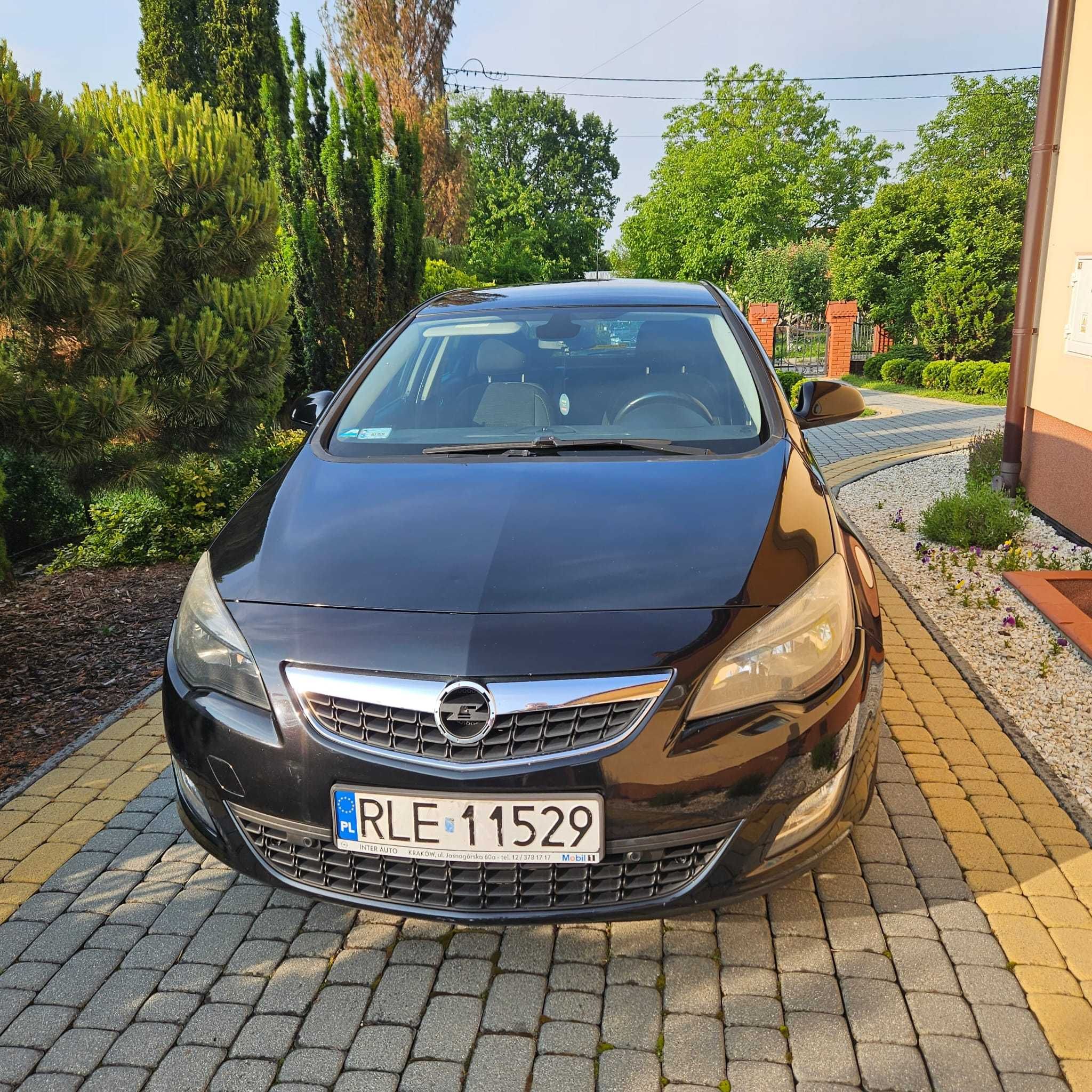 Opel Astra j4 2010 CDTi 110km
