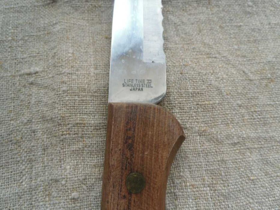 Японский нож с серрейторной заточкой Piere Santini