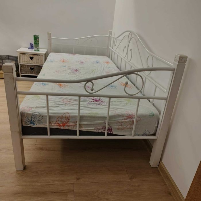 Łóżko 90x200 wraz z materacem