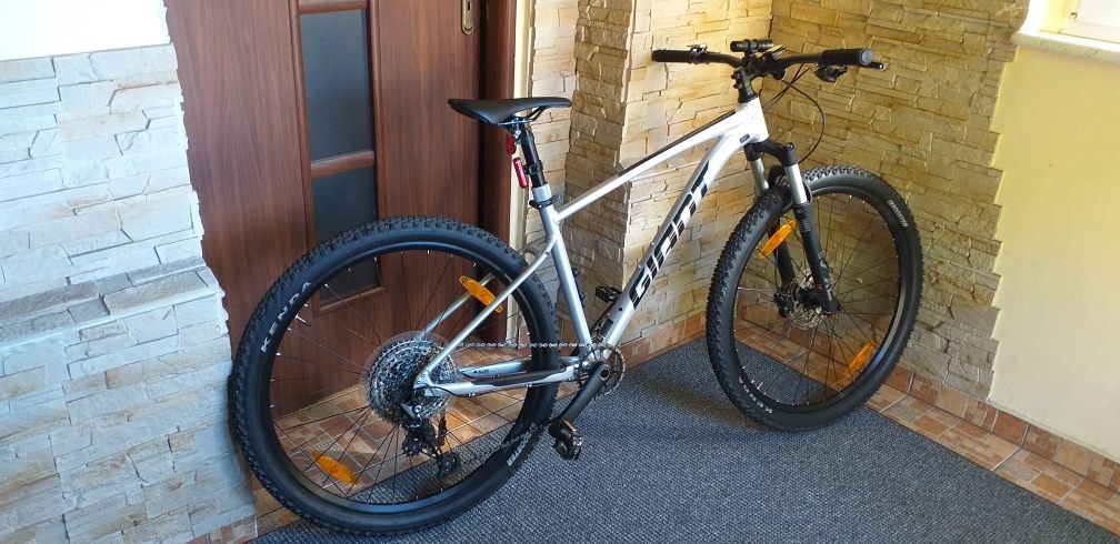 Giant Talon 0 Stan Jak Nowy Rok 24. Gwarancja 26r.